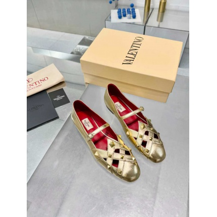New Arrivals Valentino Sandals For Women in 208719