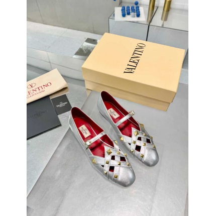 New Arrivals Valentino Sandals For Women in 208721