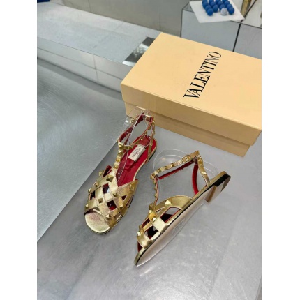 New Arrivals Valentino Sandals For Women in 208728
