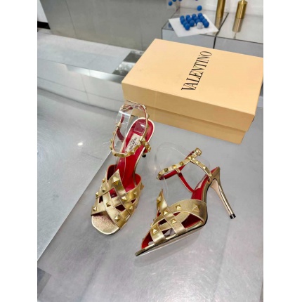 Cheap New Arrivals Valentino High Heels For Women in 208730, $75 USD- [IB208730] - Replica Valentino Pumps For Women
