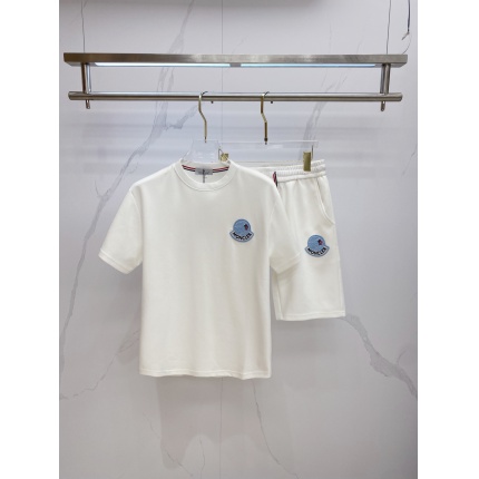 Moncler Short Tracksuits For Men in 208743