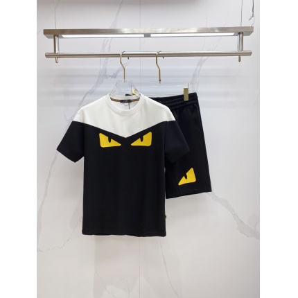 New Arrivals Fendi Short Tracksuits For Men in 208755