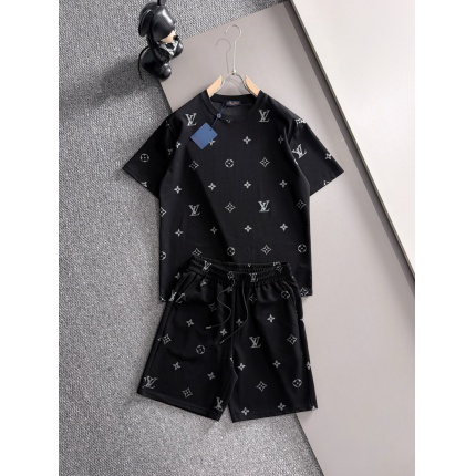 Cheap Louis Vuitton Short Tracksuits For Men in 208770, $55 USD- [IB208770] - Replica Louis Vuitton Short Tracksuits For Men