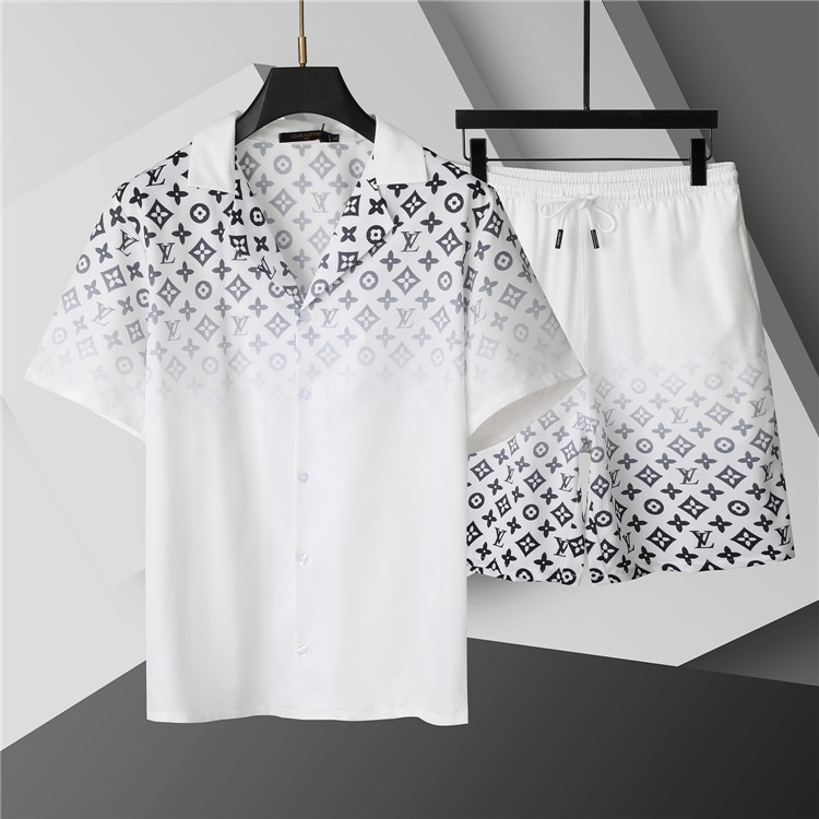 Cheap Louis Vuitton Short Tracksuits For Men in 208250, $50 USD- [IB208250] - Replica Louis Vuitton Short Tracksuits For Men
