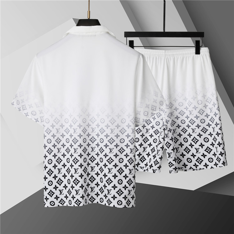 Cheap Louis Vuitton Short Tracksuits For Men in 208252, $50 USD- [IB208252] - Replica Louis Vuitton Short Tracksuits For Men