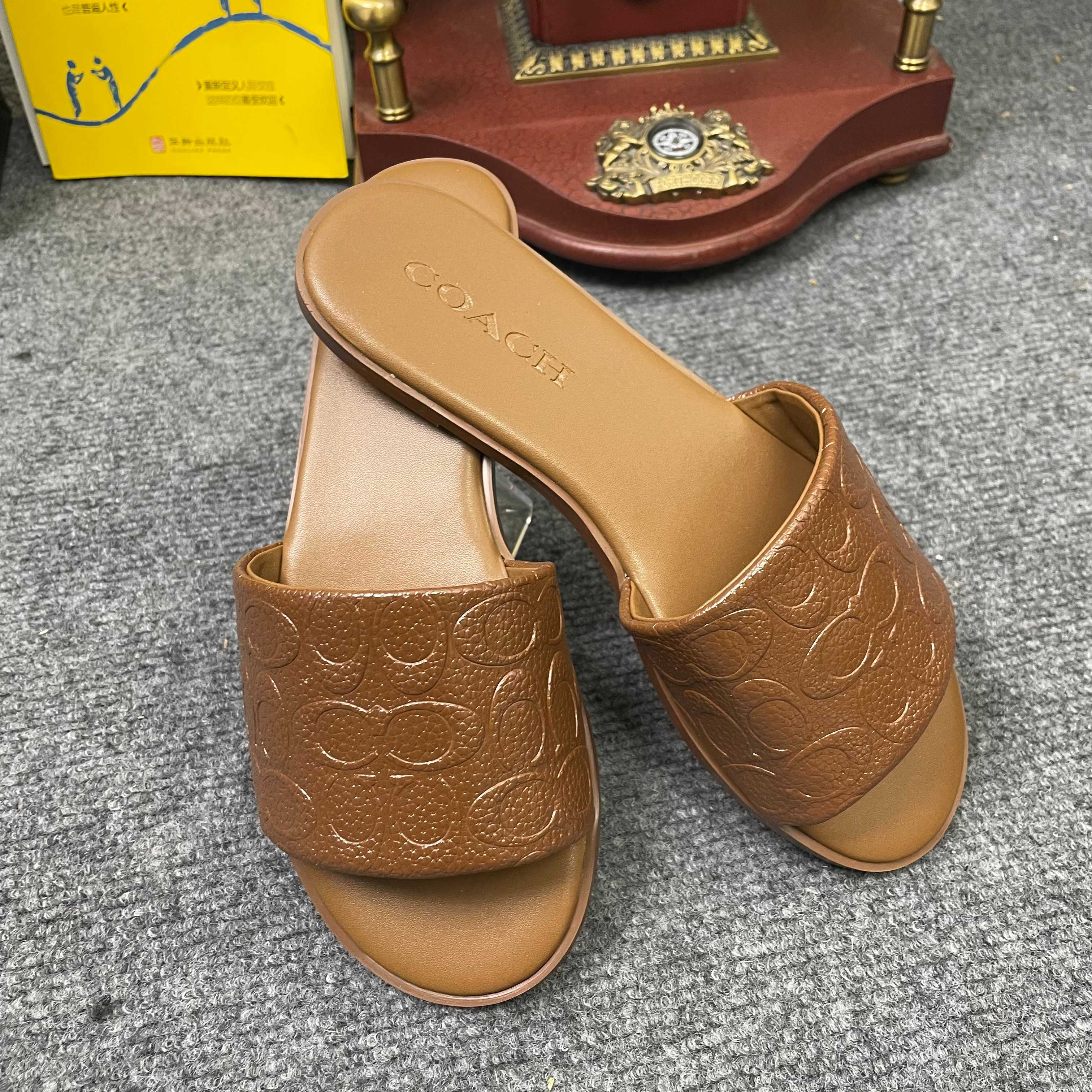 Cheap new Women Coach Slippers size 36-41 in 208581, $60 USD- [IB208581] - Replica Coach Slippers