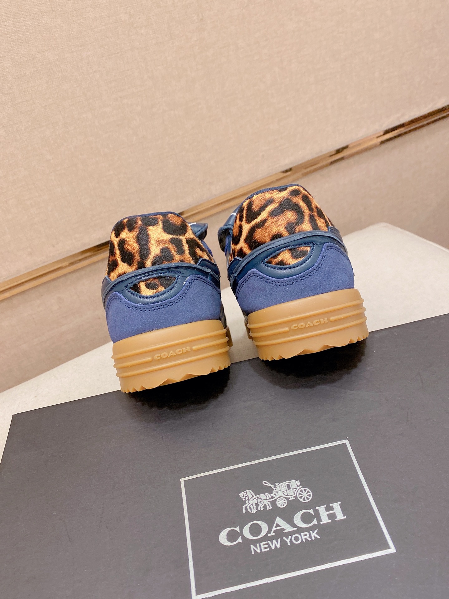 Cheap new Women Coach Sneakers  size 36-41 in 208590, $125 USD- [IB208590] - Replica Coach Sneakers