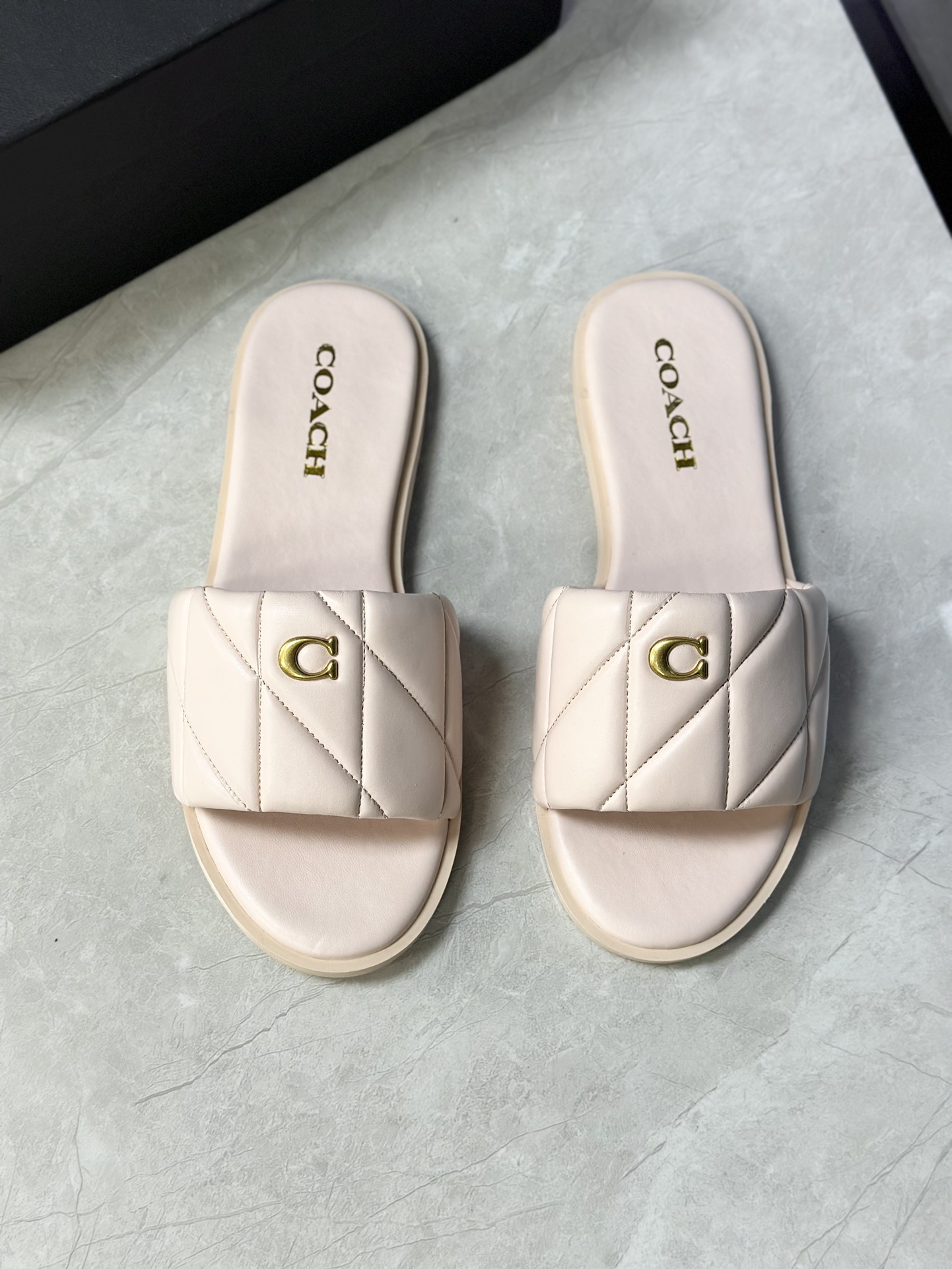Cheap new Women Coach Slippers  size 35-40 in 208608, $58 USD- [IB208608] - Replica Coach Slippers