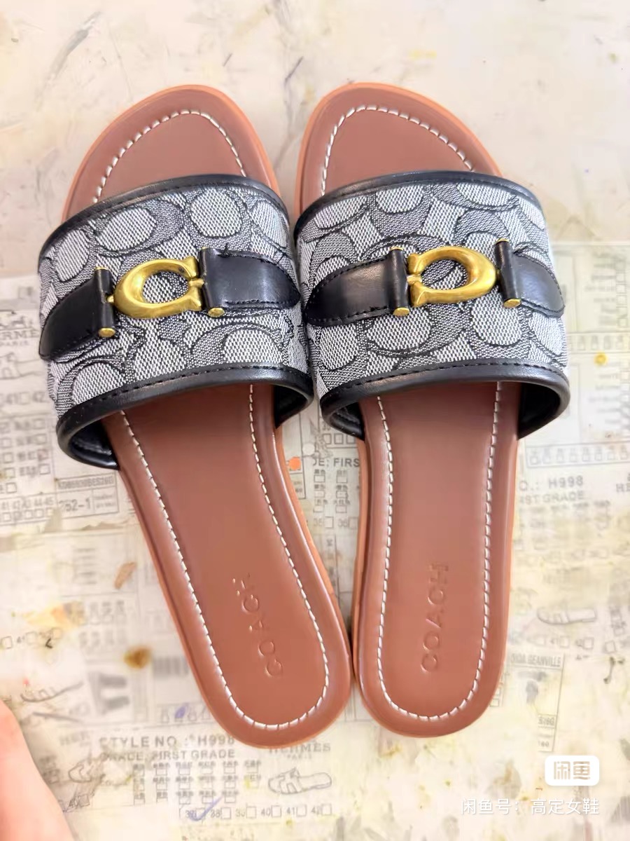 Cheap new Women Coach Slippers  size 35-41 in 208622, $60 USD- [IB208622] - Replica Coach Slippers