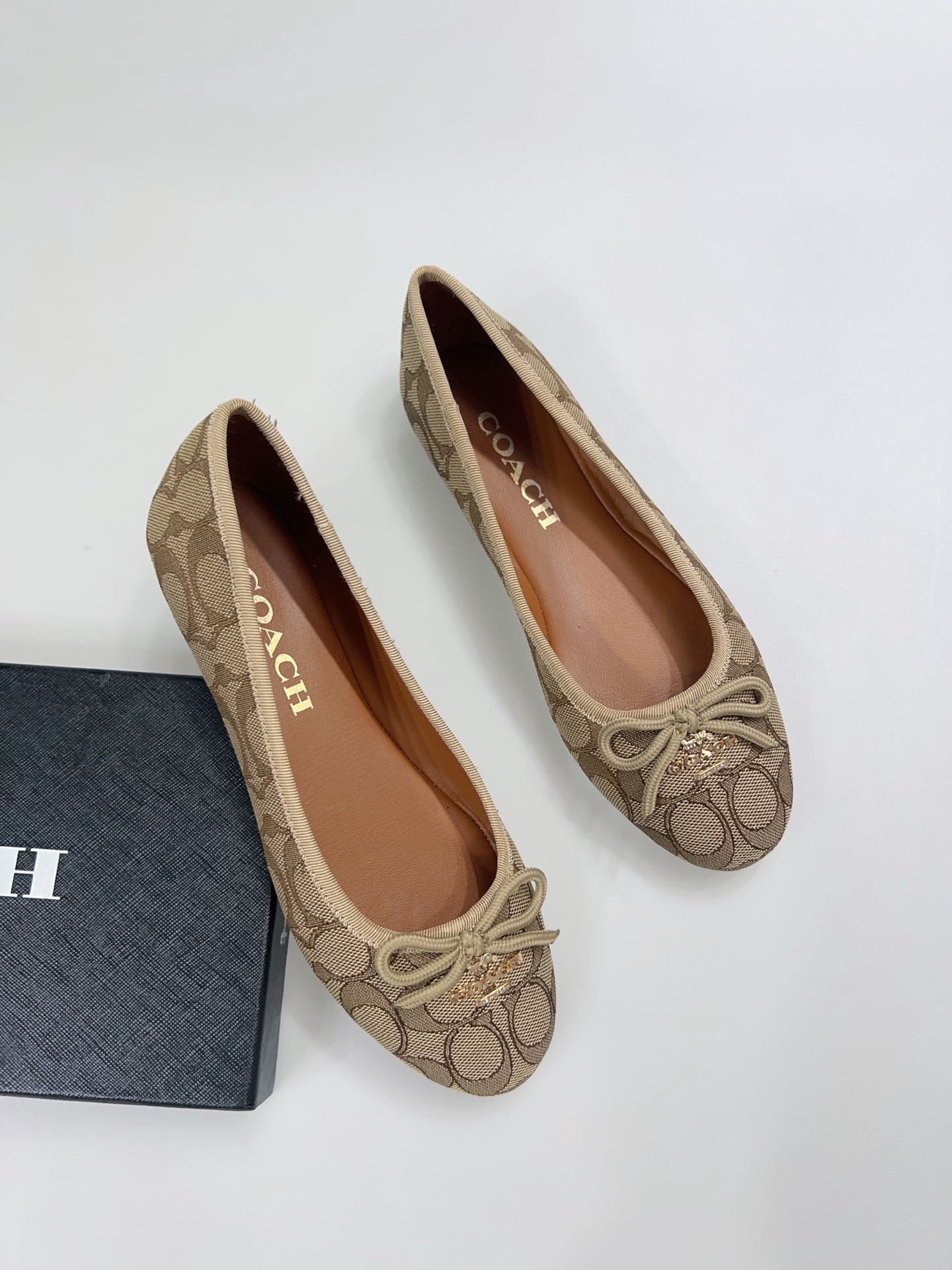 Cheap new Women Coach  size 35-41 in 208624, $70 USD- [IB208624] - Replica Coach Sneakers
