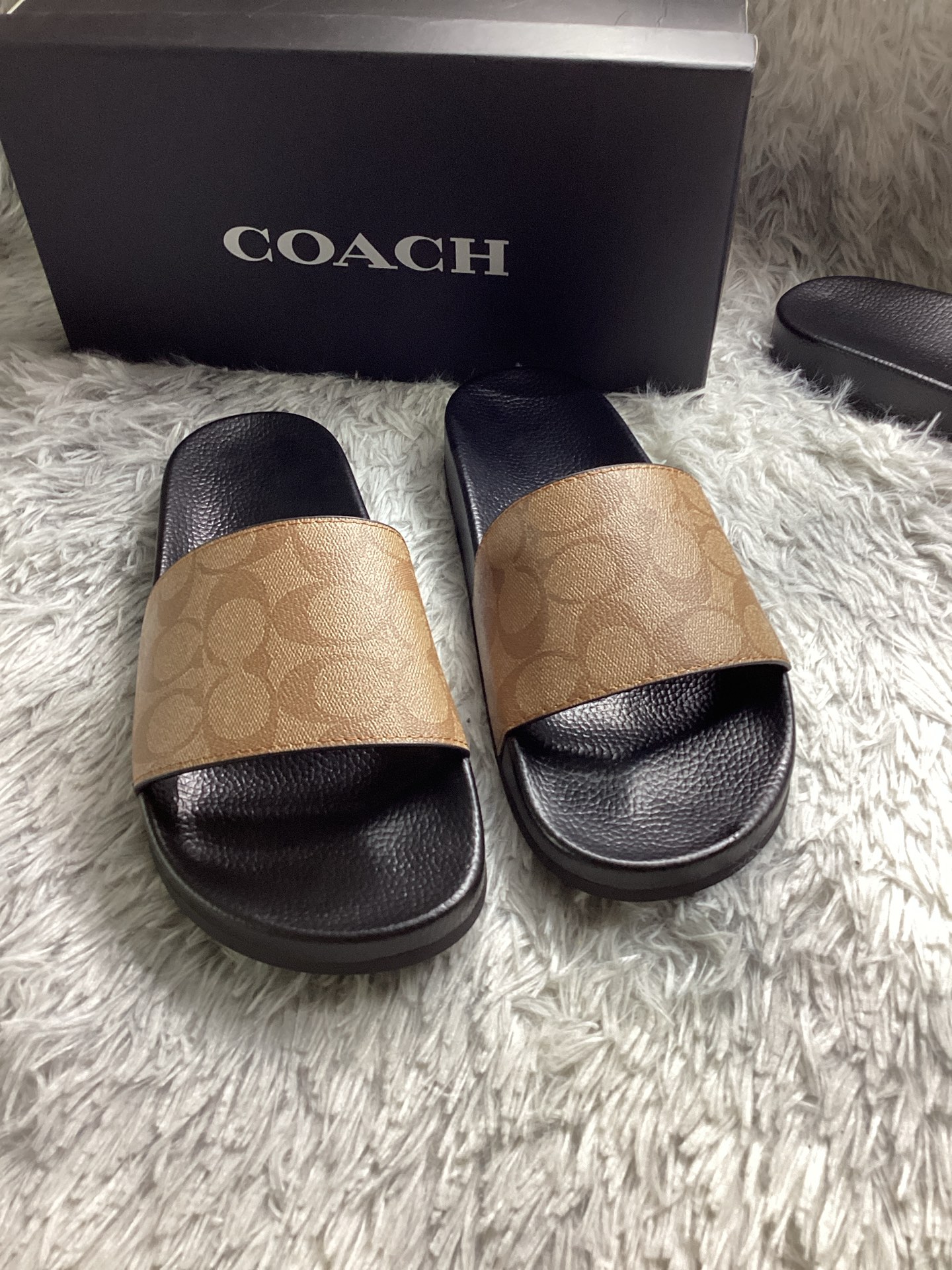 Cheap new Women Coach  size 35-40 in 208627, $68 USD- [IB208627] - Replica Coach Slippers