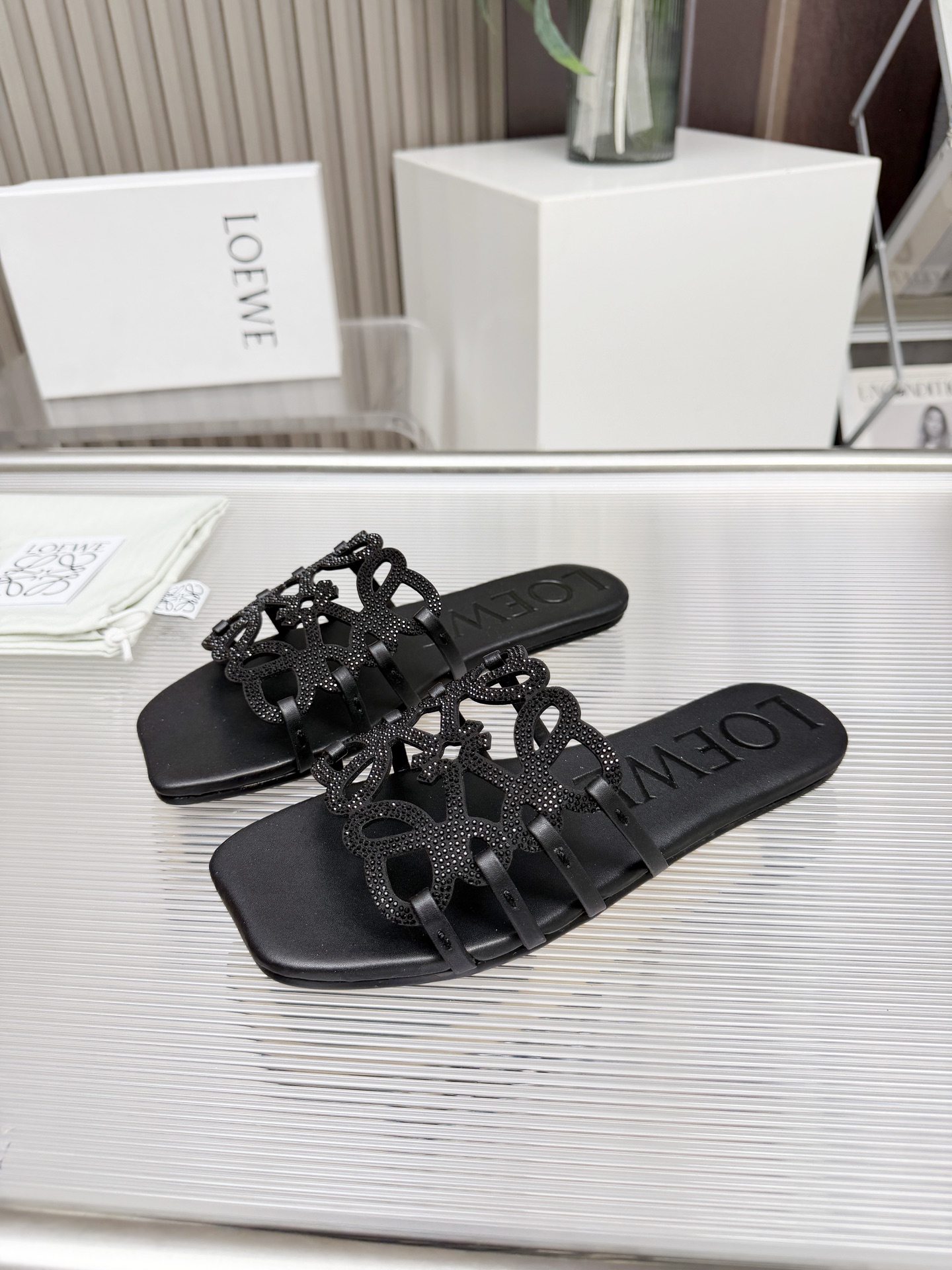 Cheap New Arrivals Loewe Slippers For Women Loewe Slides For Women in 208710, $60 USD- [IB208710] - Replica Loewe Slippers