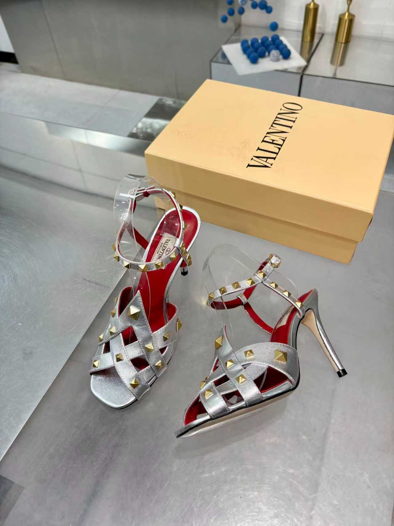 Cheap New Arrivals Valentino High Heels For Women in 208734, $75 USD- [IB208734] - Replica Valentino Pumps For Women