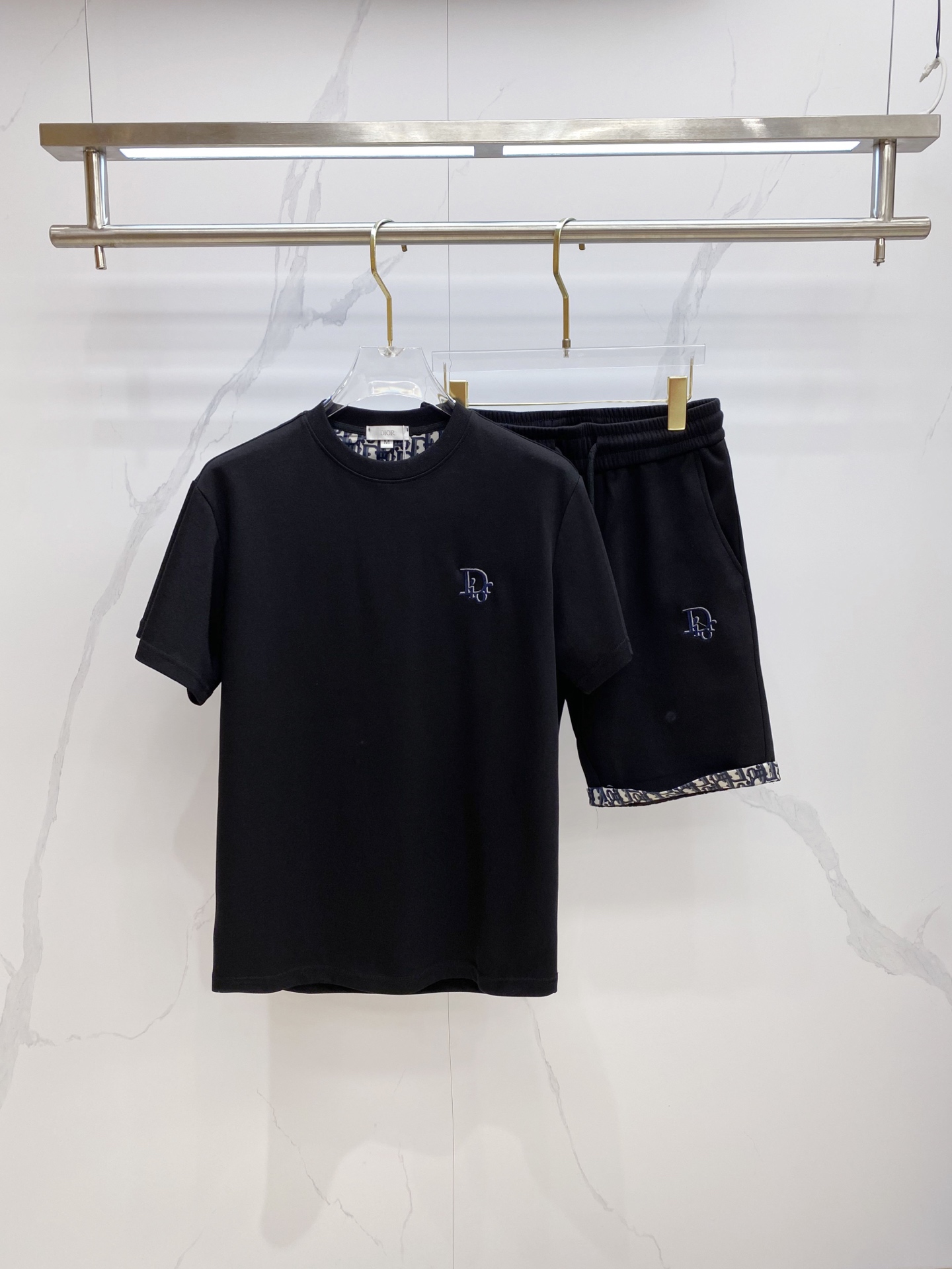 Cheap Dior Short Tracksuits For Men in 208749, $55 USD- [IB208749] - Replica Dior Short Tracksuits For Men