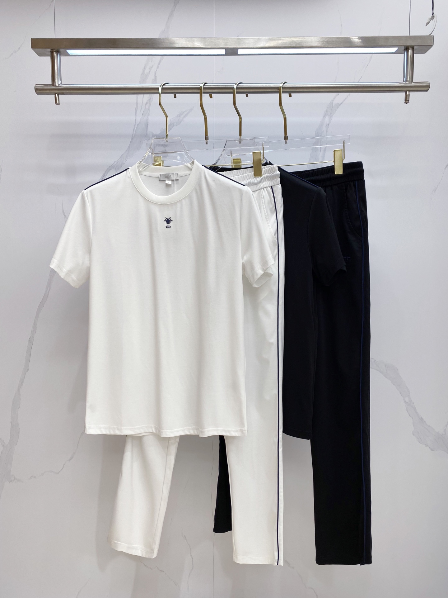 Cheap Dior Short Tracksuits For Men in 208750, $65 USD- [IB208750] - Replica Dior Short Tracksuits For Men