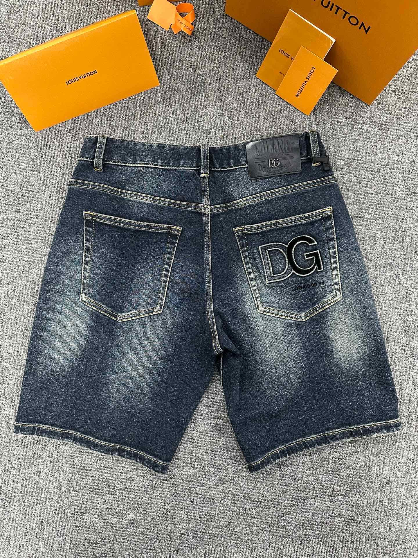 Cheap High quality DG Short Jeans For Men in 208789, $65 USD- [IB208789] - Replica DG Short Jeans For Men