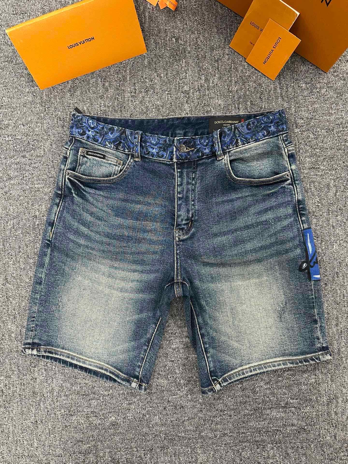Cheap High quality DG Short Jeans For Men in 208790, $65 USD- [IB208790] - Replica DG Short Jeans For Men