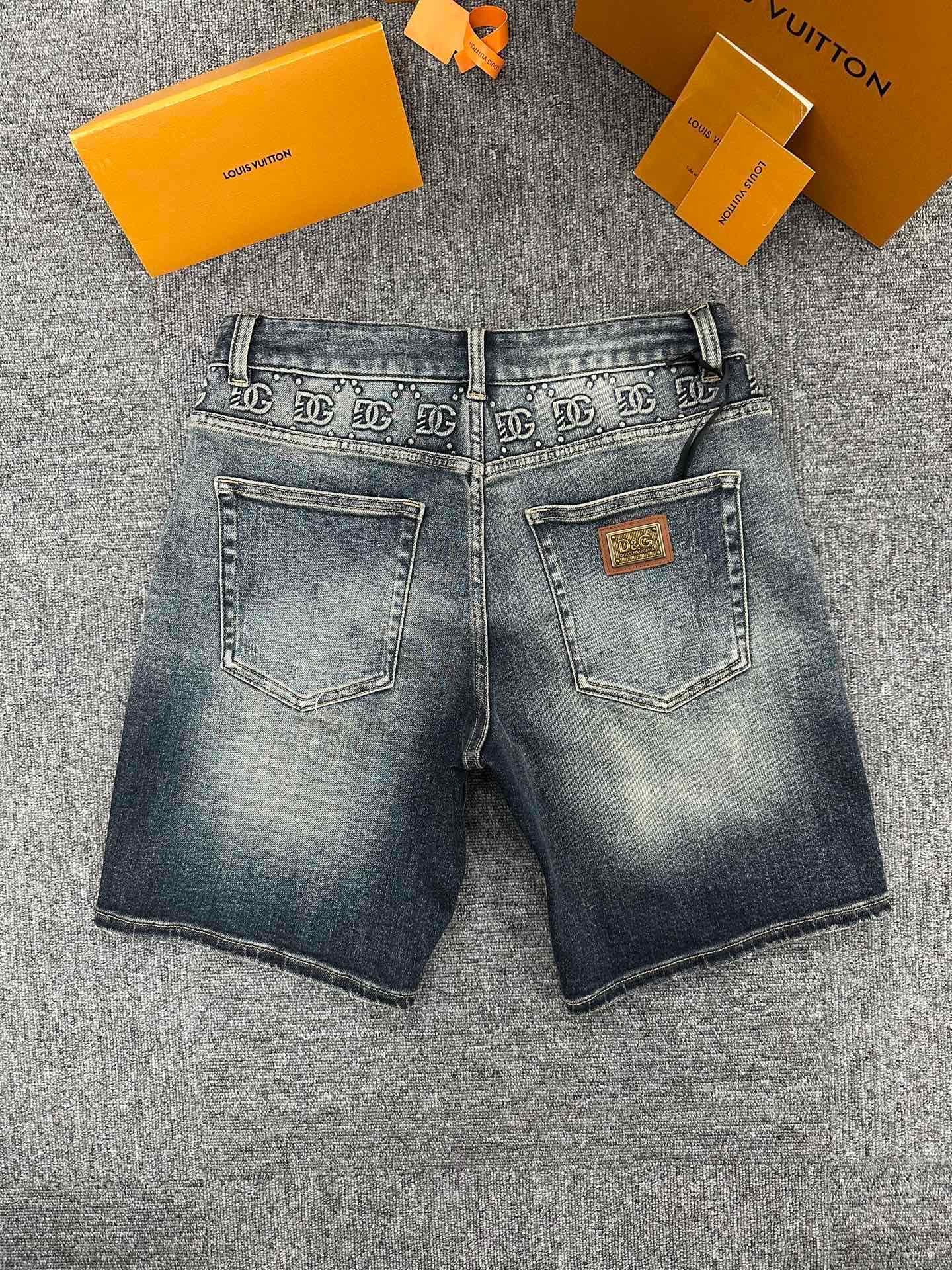 Cheap High quality DG Short Jeans For Men in 208793, $65 USD- [IB208793] - Replica DG Short Jeans For Men