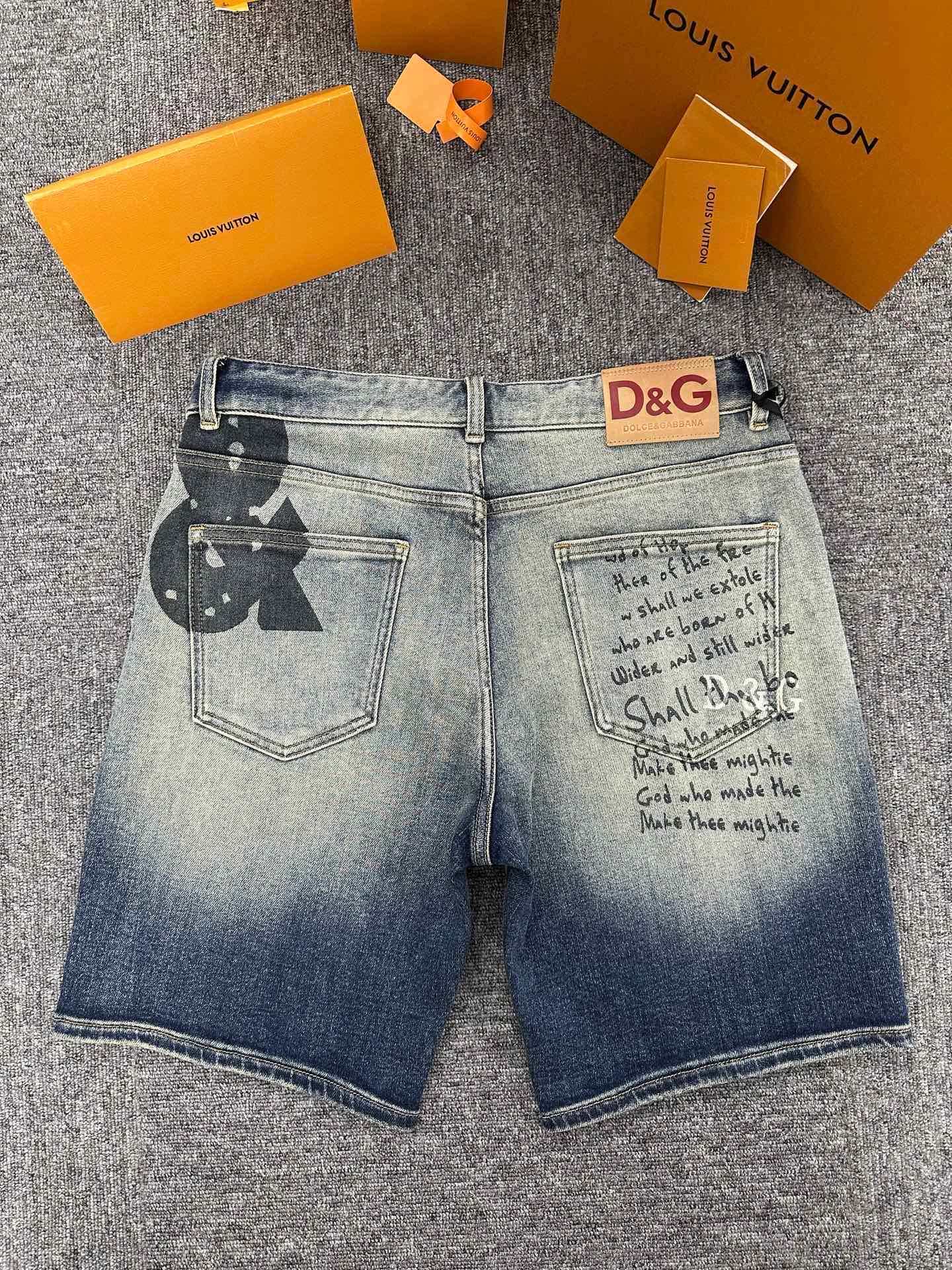 Cheap High quality DG Short Jeans For Men in 208795, $65 USD- [IB208795] - Replica DG Short Jeans For Men
