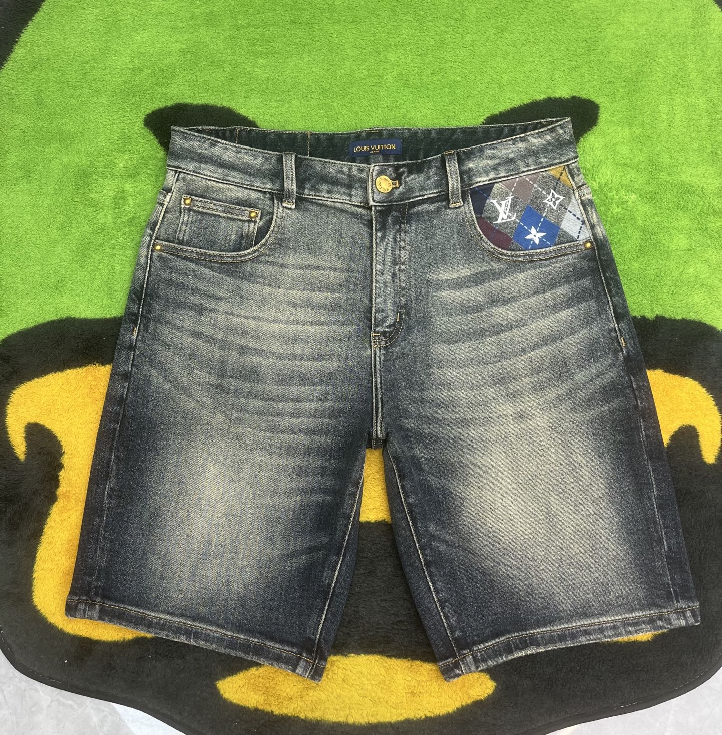 Cheap High quality Louis Vuitton Short Jeans For Men in 208805, $65 USD- [IB208805] - Replica Louis Vuitton Short Jeans For Men