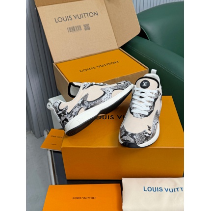 Cheap Louis Vuitton Sneakers For Men in 208905, $105 USD- [IB208905] - Replica Louis Vuitton Sneakers For Men