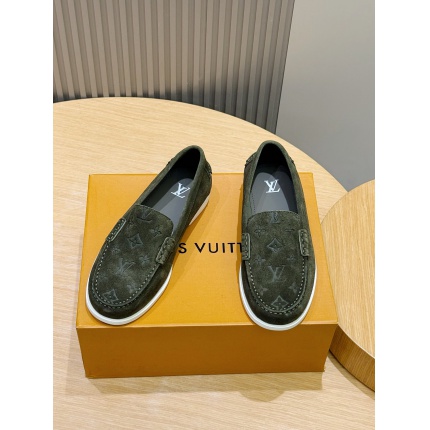 New Arrivals High quality Louis Vuitton Loafers For Men in 208910