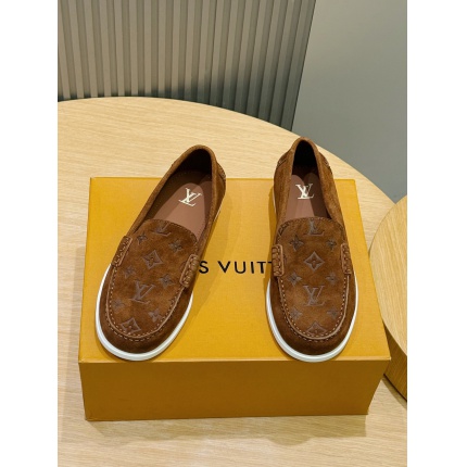 New Arrivals High quality Louis Vuitton Loafers For Men in 208913