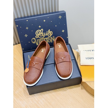 New Arrivals High quality Louis Vuitton Loafers For Men in 208922