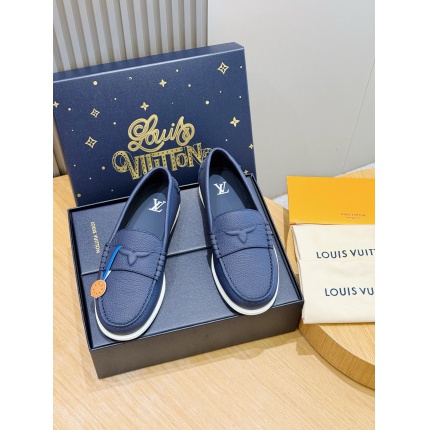 New Arrivals High quality Louis Vuitton Loafers For Men in 208923
