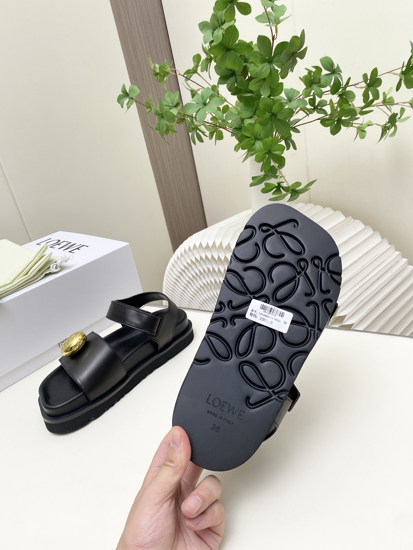 Cheap New Arrivals Loewe Sandals For Women in 208813, $85 USD- [IB208813] - Replica Loewe Slippers