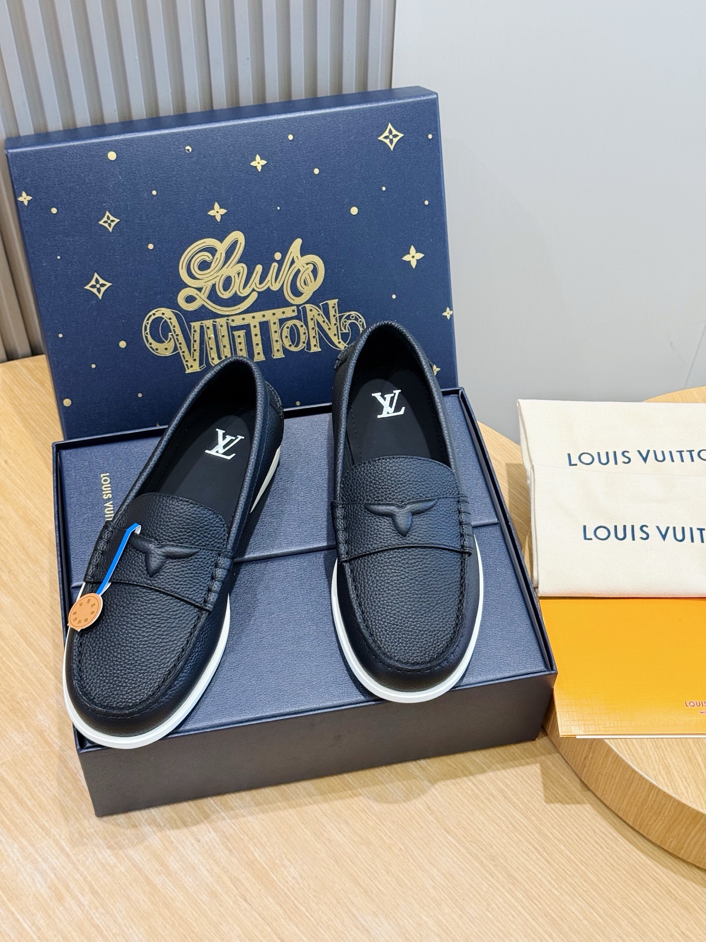 Cheap New Arrivals High quality Louis Vuitton Loafers For Men in 208919, $105 USD- [IB208919] - Replica Louis Vuitton Leather Loafers For Men