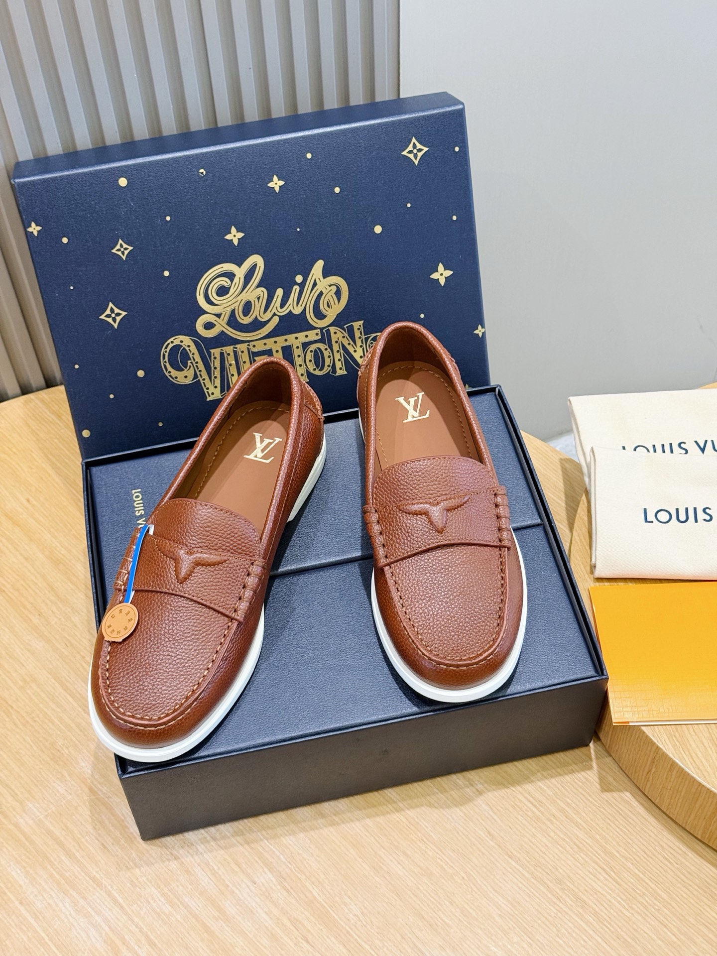 Cheap New Arrivals High quality Louis Vuitton Loafers For Men in 208922, $105 USD- [IB208922] - Replica Louis Vuitton Leather Loafers For Men