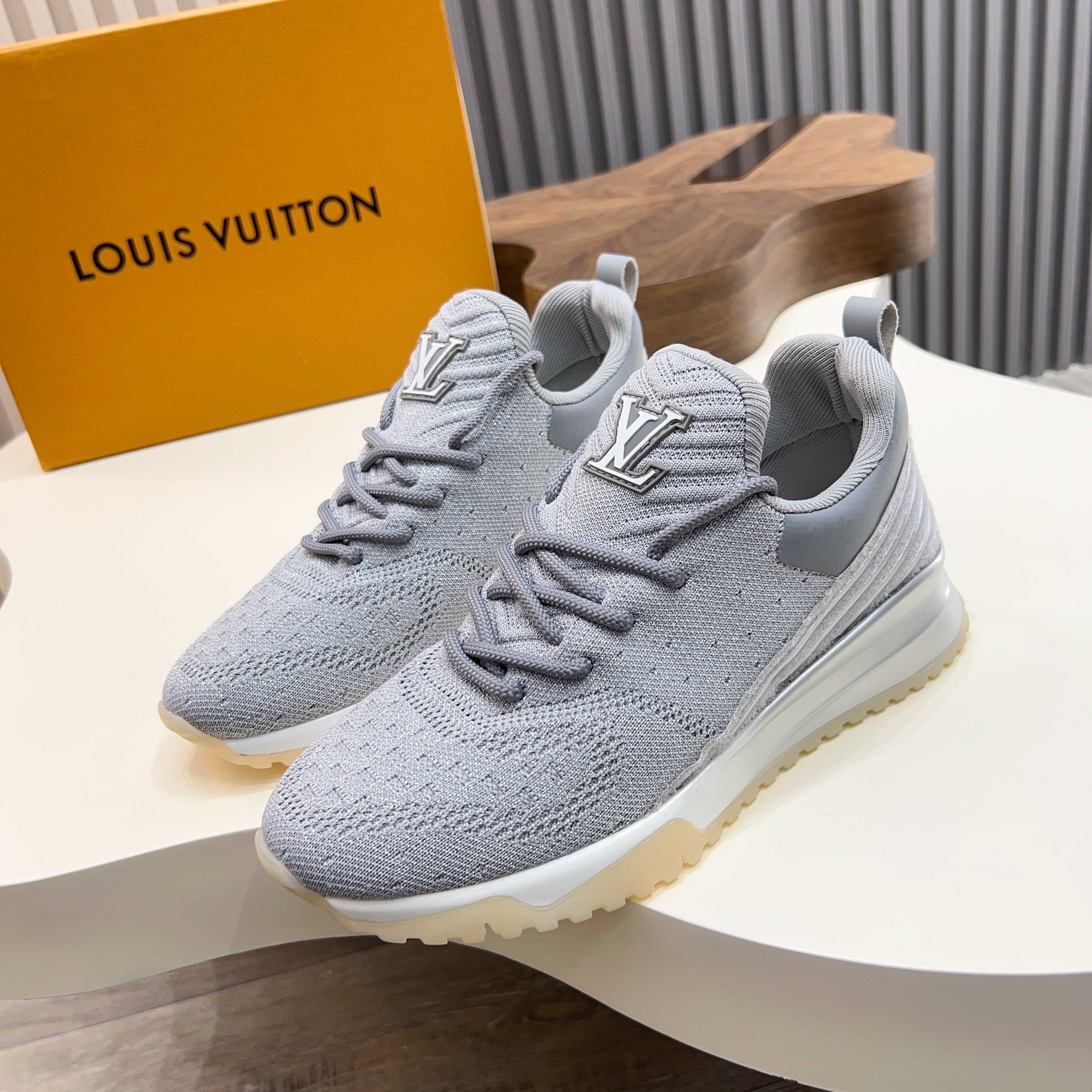 Cheap Louis Vuitton Sneakers For Men in 208946, $120 USD- [IB208946] - Replica Louis Vuitton Sneakers For Men