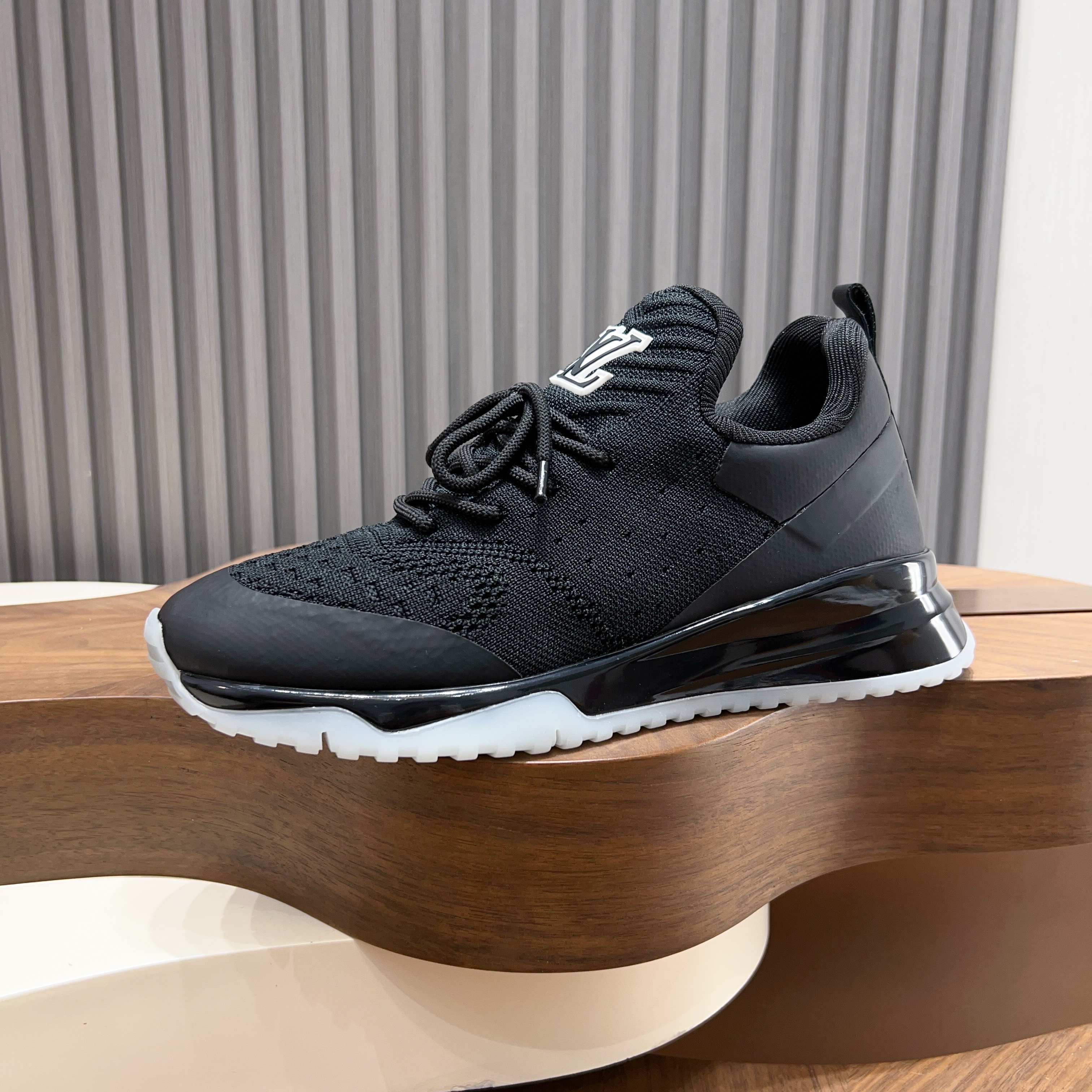 Cheap Louis Vuitton Sneakers For Men in 208954, $120 USD- [IB208954] - Replica Louis Vuitton Sneakers For Men