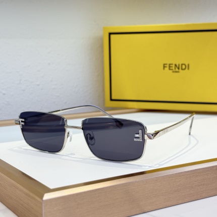 Fendi AAA quality Sunglasses in 209018