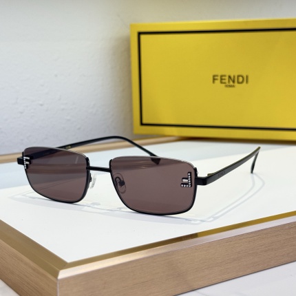 Fendi AAA quality Sunglasses in 209022