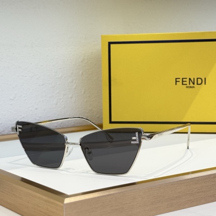 Fendi AAA quality Sunglasses in 209030