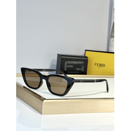 Fendi AAA quality Sunglasses in 209051