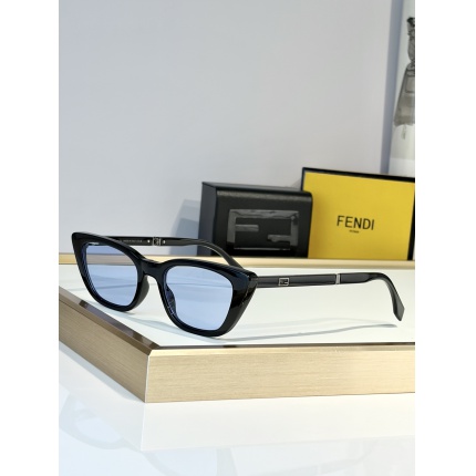 Fendi AAA quality Sunglasses in 209052
