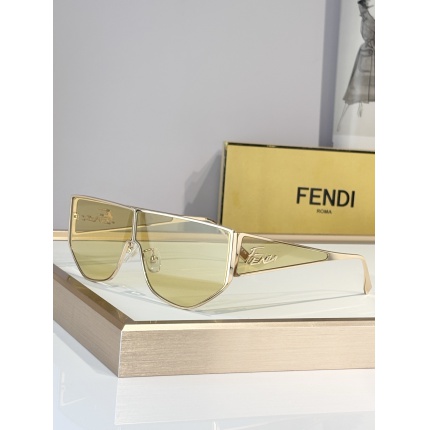 Fendi AAA quality Sunglasses in 209053