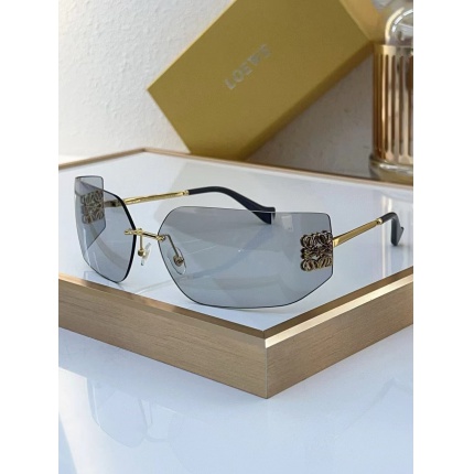 Loeve AAA quality Sunglasses in 209060