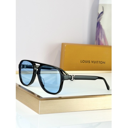 Louis Vuitton AAA quality Sunglasses in 209073