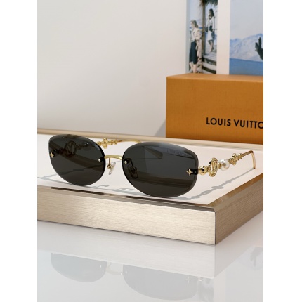 Cheap Louis Vuitton AAA quality Sunglasses in 209091, $45 USD- [IB209091] - Replica Louis Vuitton AAA Quality Sunglasses