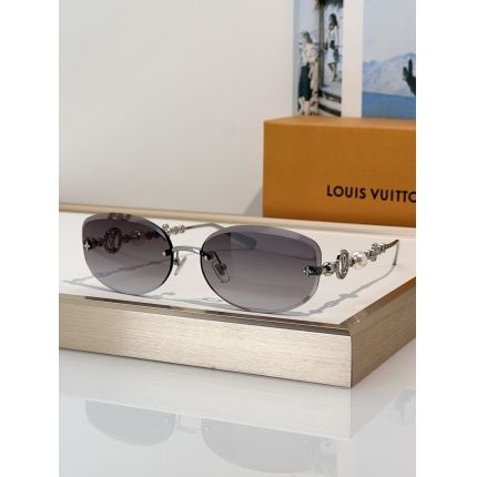 Cheap Louis Vuitton AAA quality Sunglasses in 209097, $45 USD- [IB209097] - Replica Louis Vuitton AAA Quality Sunglasses