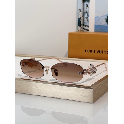 Cheap Louis Vuitton AAA quality Sunglasses in 209102, $45 USD- [IB209102] - Replica Louis Vuitton AAA Quality Sunglasses