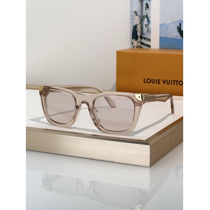 Cheap Louis Vuitton AAA quality Sunglasses in 209108, $45 USD- [IB209108] - Replica Louis Vuitton AAA Quality Sunglasses