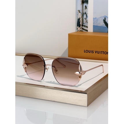 Cheap Louis Vuitton AAA quality Sunglasses in 209126, $45 USD- [IB209126] - Replica Louis Vuitton AAA Quality Sunglasses