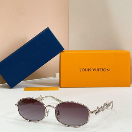 Louis Vuitton AAA Quality Sunglasses in 209140