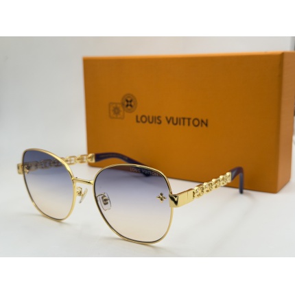 Louis Vuitton AAA Quality Sunglasses in 209159