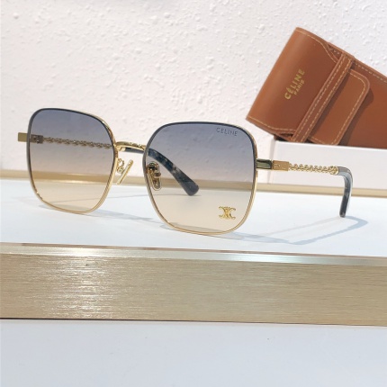 Celine Glasses in 209187